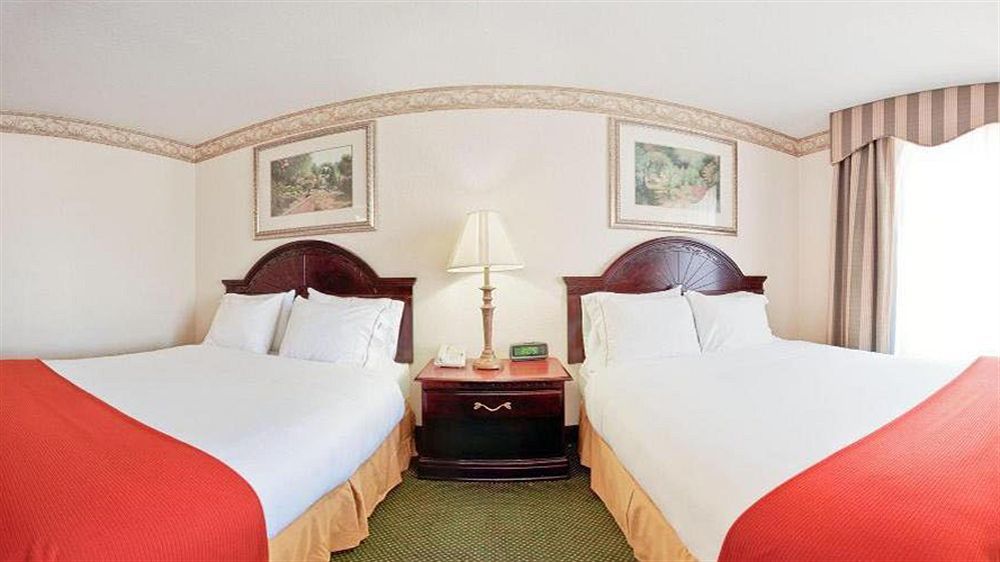 Holiday Inn Express Hotel & Suites Gainesville By Ihg Ngoại thất bức ảnh