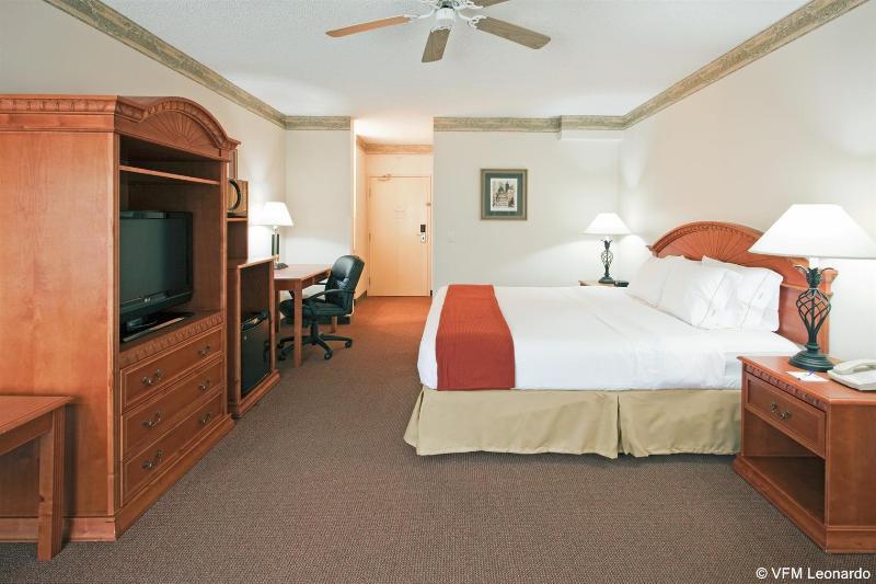 Holiday Inn Express Hotel & Suites Gainesville By Ihg Ngoại thất bức ảnh